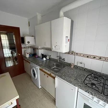 Apartamento Entero En A 5 Min De La Playa 아파트 *